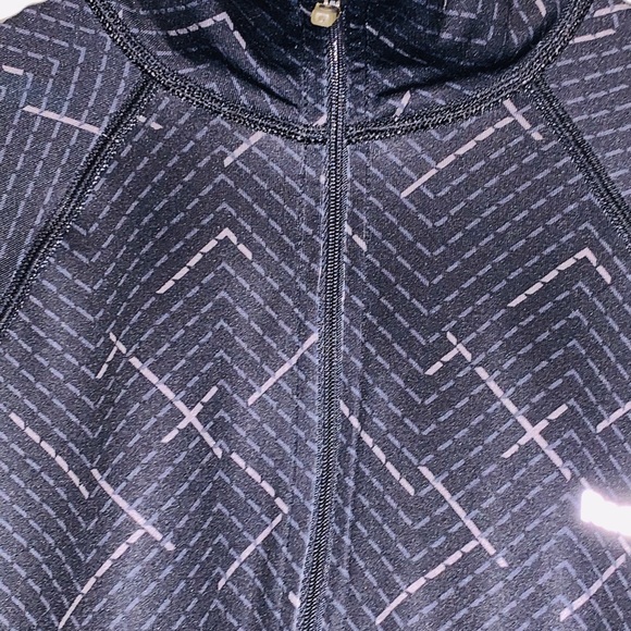 Jacket Reebok Reflective Performance Running Long Sleeve Sz Xs Gray 1/4 Zip - Picture 12 of 14